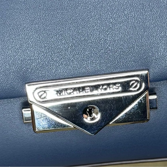 NWT Michael Kors Cece Small Crossbody Shoulder Bag Purse Navy Blue - Picture 4 of 10